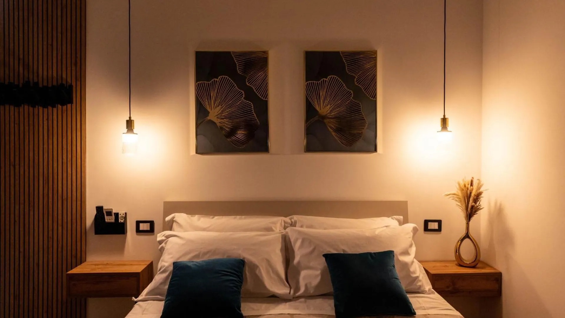 Armony Luxury Suites Catania 0*,  Italy